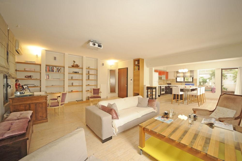 Koukaki Garden Escape Child Friendly Apartment Atene Esterno foto